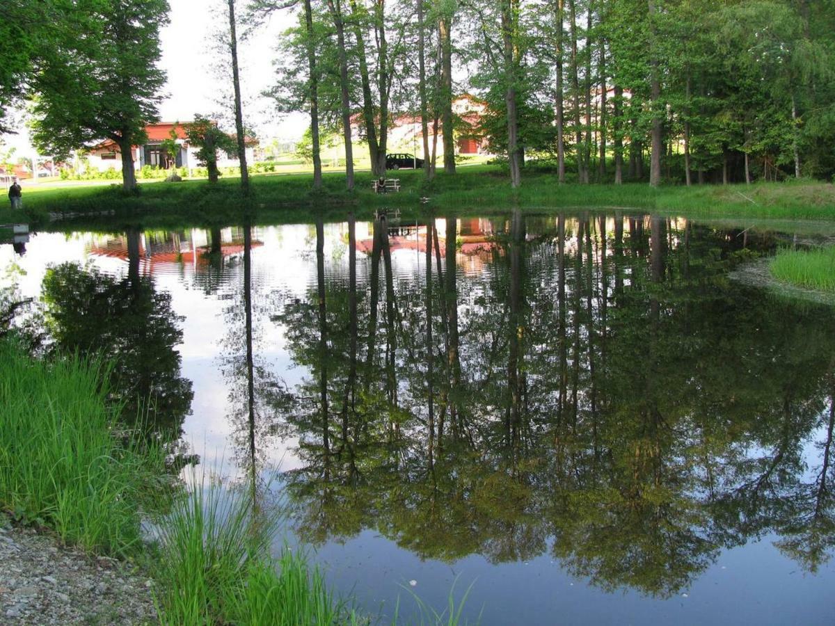 Obora 827 Nova Bystrice Villa Bagian luar foto